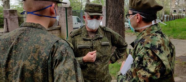  Российские и сербские военнослужащие в Белграде.  - 俄羅斯衛星通訊社