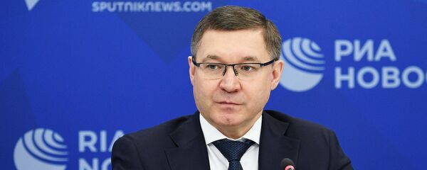 Министр строительства и ЖКХ России Владимир Якушев на пресс-конференции в Международном мультимедийном пресс-центре МИА Россия сегодня Министр строительства и ЖКХ России Владимир Якушев на пресс-конференции в Международном мультимедийном пресс-центре МИА Россия сегодня - 俄罗斯卫星通讯社