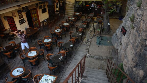 Пустые столики в кафе, Турция - 俄罗斯卫星通讯社