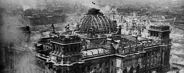 Знамя Победы над рейхстагом - 俄羅斯衛星通訊社