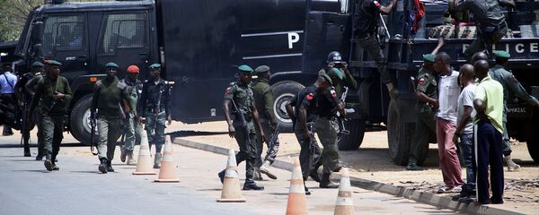 Нигерийские силы безопасности Нигерийские силы безопасности - 俄羅斯衛星通訊社