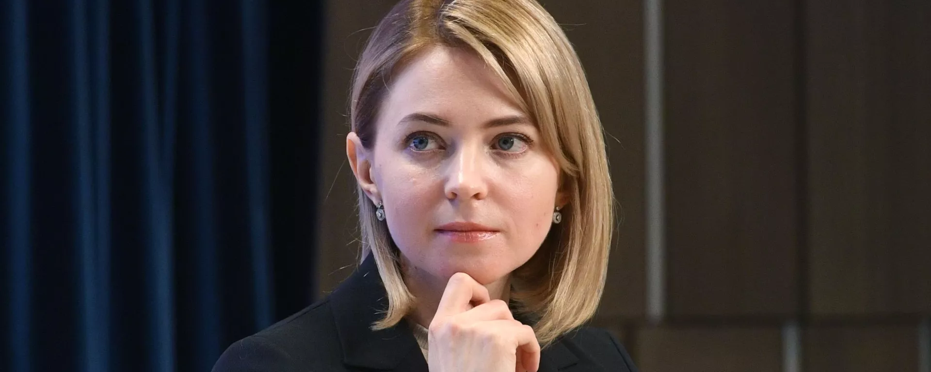 Заместитель председателя Комитета Госдумы РФ Наталья Поклонская во время открытия IX сессии Международной молодежной модели ООН в пресс-центре МИА Россия сегодня - 俄羅斯衛星通訊社, 1920, 15.10.2021