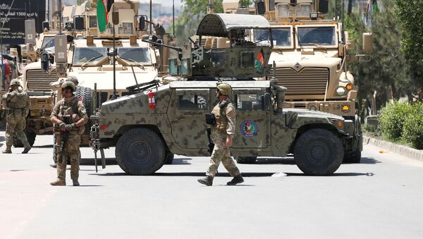 Полиция на месте нападения на госпиталь в Кабуле. Афганистан - 俄羅斯衛星通訊社