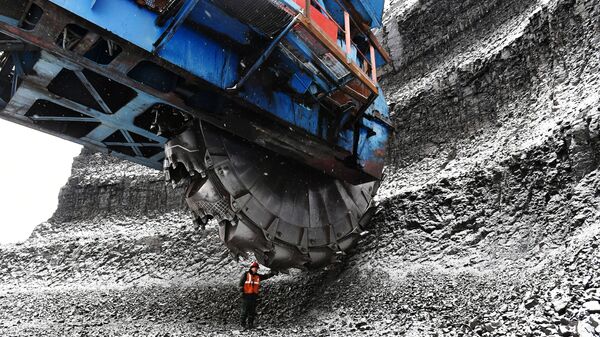 俄罗斯规模最大的伊纳格林斯基煤矿和同名选矿厂投产 - 俄罗斯卫星通讯社