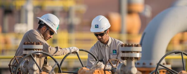 Инженеры Saudi Aramco за работой - 俄罗斯卫星通讯社