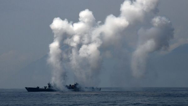 Запуск ракеты с фрегата во время учений в море возле гавани военно-морского флота Суао в Илане, восточный Тайвань. - 俄羅斯衛星通訊社