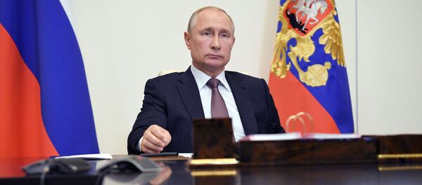 15 мая 2020. Президент РФ Владимир Путин проводит в режиме видеоконференции совещание по открытию в субъектах РФ медицинских центров, построенных силами министерства обороны РФ для оказания помощи больным с коронавирусной инфекцией. - 俄罗斯卫星通讯社