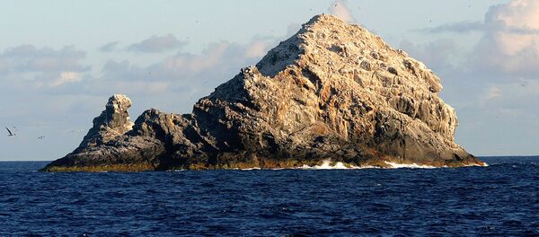 Скалы Гарднер. Гавайское название — Pūhāhonu. - 俄罗斯卫星通讯社