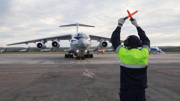 俄军援助抗疫人员抵达克拉斯诺亚尔斯克 - 俄罗斯卫星通讯社
