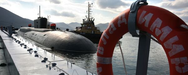 Российская атомная подводная лодка стратегического назначения проекта 955 Владимир Мономах прибыла в пункт постоянного базирования Вилючинск на Камчатке - 俄罗斯卫星通讯社