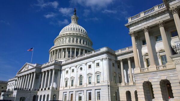 Здание Конгресса США на Капитолийском холме в Вашингтоне - 俄罗斯卫星通讯社