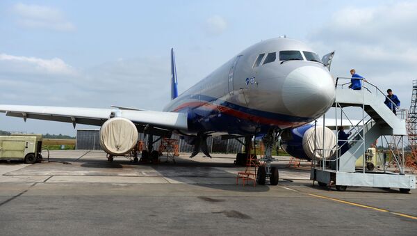 Самолет Ту-214ОН, созданный для облета стран-участниц, подписавших договор по открытому небу - 俄罗斯卫星通讯社