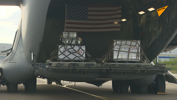 美国军机搭载援俄呼吸机抵达俄罗斯 - 俄罗斯卫星通讯社