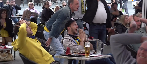 德国足球俱乐部球迷可以在酒吧里看球 - 俄罗斯卫星通讯社