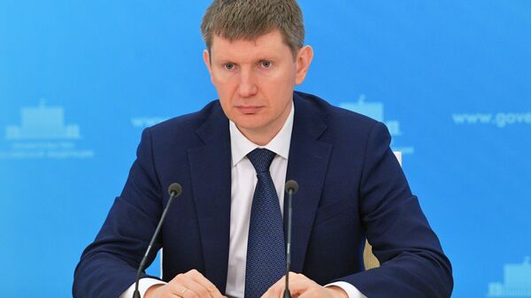 俄经济发展部长：俄罗斯经济复苏已结束 2021年GDP增长率不会超过4.2% - 俄罗斯卫星通讯社