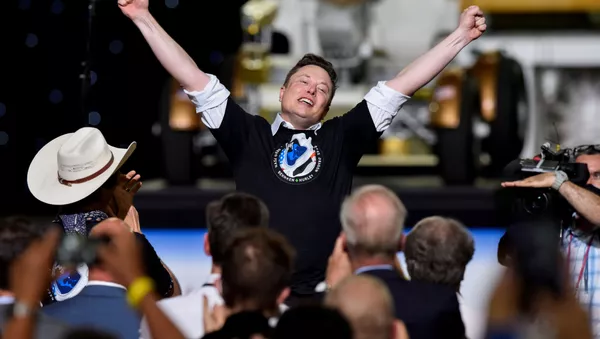 Основатель SpaceX  Илон Маск после запуска ракеты Falcon 9 - 俄羅斯衛星通訊社