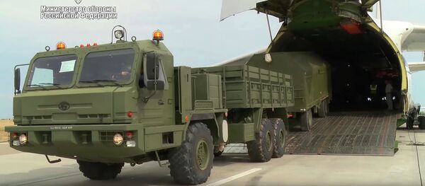 Поставка партии компонентов российской ЗРС С-400 Турции Поставка партии компонентов российской ЗРС С-400 Турции - 俄羅斯衛星通訊社