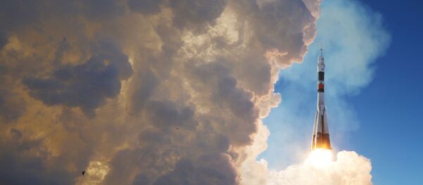 Пуск ракеты-носителя Союз-ФГ с транспортным пилотируемым кораблем Союз МС-07 с космодрома Байконур - 俄羅斯衛星通訊社