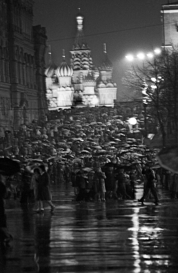 Дождь в Москве - 俄罗斯卫星通讯社