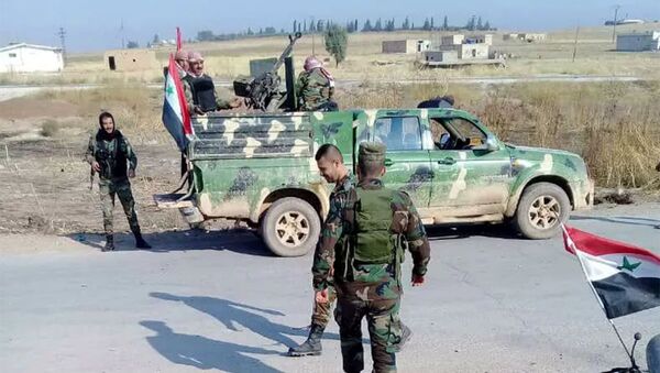 Сирийские военные около города Рас эль-Айн. 27 октября 2019 - 俄罗斯卫星通讯社