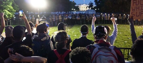 В США продолжаются протесты - 俄罗斯卫星通讯社