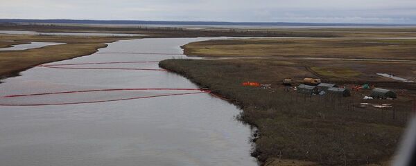 разлив нефти - 俄罗斯卫星通讯社