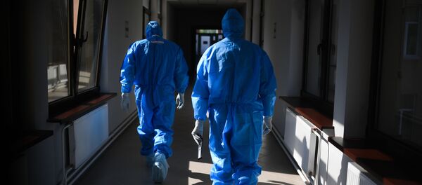 Врачи в госпитале для лечения зараженных коронавирусной инфекцией COVID-19 в ЦИТО им. Н. Н. Приорова - 俄罗斯卫星通讯社