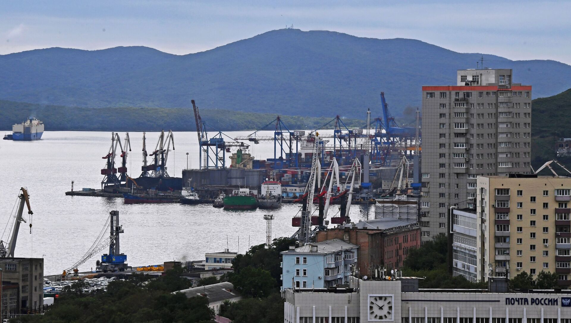 Вид на Владивостокский морской торговый порт - 俄羅斯衛星通訊社, 1920, 09.11.2021