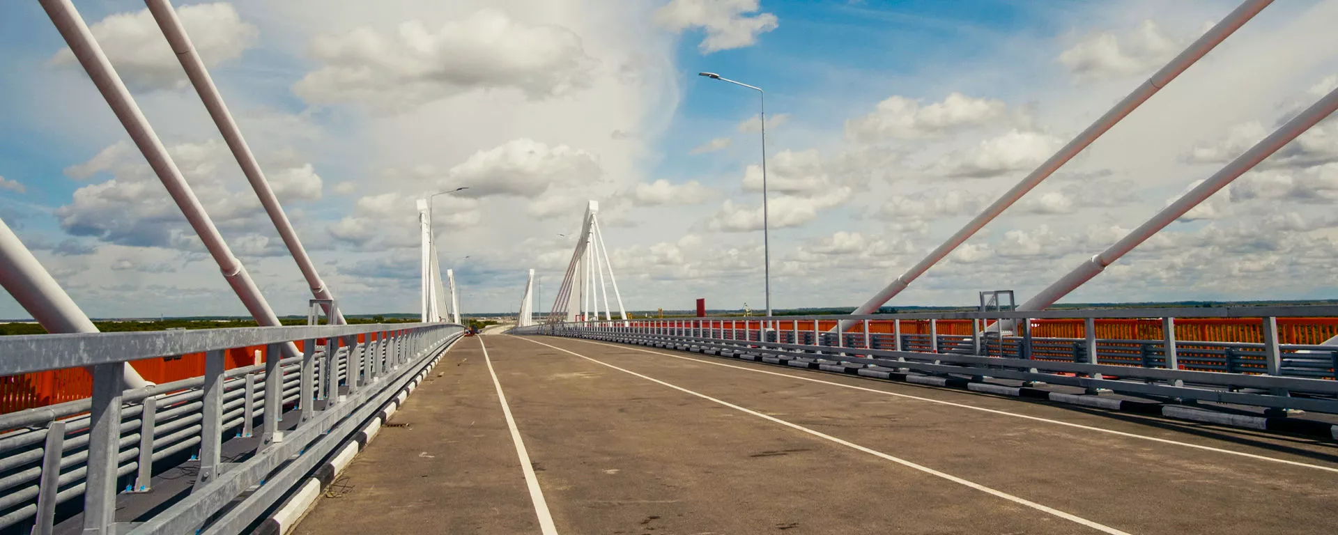 自“布拉戈维申斯克-黑河”大桥开通以来已有1.8万多辆车过桥 - 俄罗斯卫星通讯社, 1920, 21.02.2023