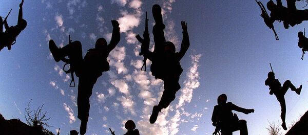 中方首批参加俄罗斯“高加索-2020”战略演习官兵奔赴演习地域 - 俄罗斯卫星通讯社