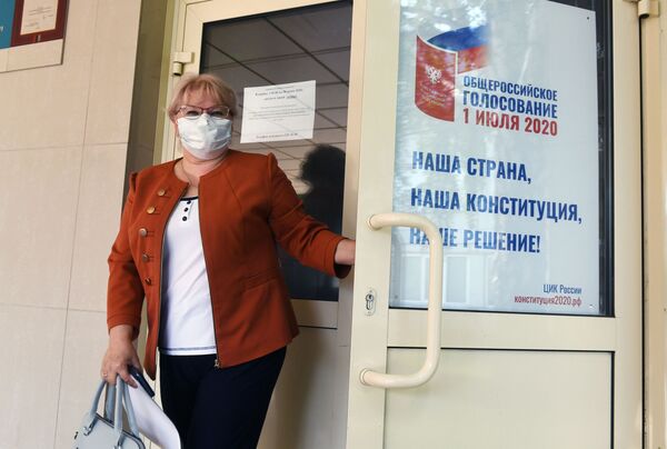 «你好，俄罗斯»节目：俄罗斯宪法修正案全民投票开始了 - 俄罗斯卫星通讯社