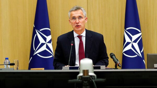Генеральный секретарь НАТО Йенс Столтенберг на телеконференции в Брюсселе - 俄罗斯卫星通讯社