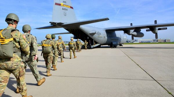 Американские военнослужащие на аэродроме Мальмсхайм, Германия - 俄羅斯衛星通訊社