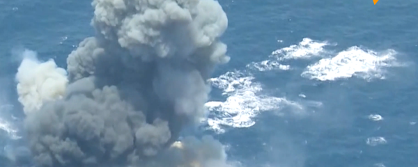 伊朗海军试射新型巡航导弹 - 俄罗斯卫星通讯社