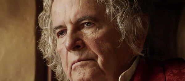 Иэн Холм - 俄羅斯衛星通訊社