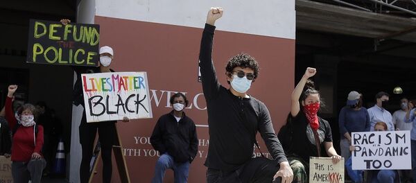 Протесты против расизма в Сан-Франциско - 俄罗斯卫星通讯社