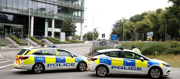 Полиция на месте нападения вооруженного ножом мужчины в Рединге - 俄羅斯衛星通訊社