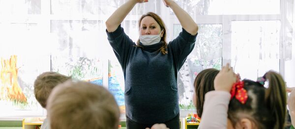 莫斯科健身俱樂部、幼兒園、餐飲業恢復工作 莫斯科健身俱樂部、幼兒園、餐飲業恢復工作 - 俄羅斯衛星通訊社