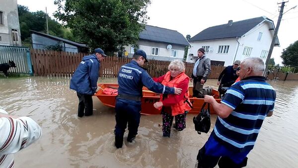 乌克兰总统办公室：全国尚有19个地区洪水灾情严重 - 俄罗斯卫星通讯社