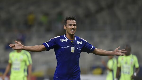 Brazilian Cruzeiro's player Henrique  - 俄罗斯卫星通讯社