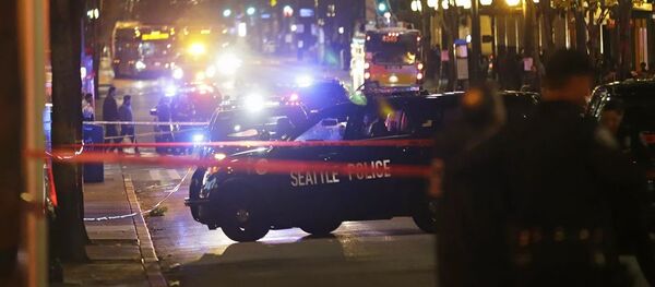 Полицейские на месте стрельбы в Сиэтле - 俄羅斯衛星通訊社
