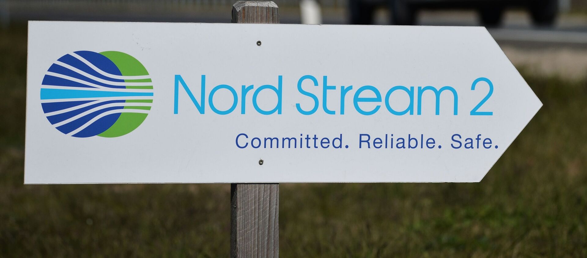 Указатель с символикой компании Nord Stream 2 AG - 俄罗斯卫星通讯社, 1920, 27.09.2021