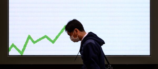 График роста на экране - 俄罗斯卫星通讯社