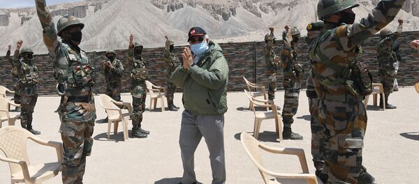 Инспекция премьер-министра Индии Нарендры Моди в зону конфликта на границе с Китаем  - 俄罗斯卫星通讯社