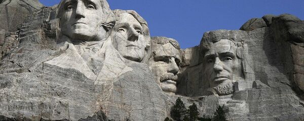 Гора Рашмор  - 俄罗斯卫星通讯社