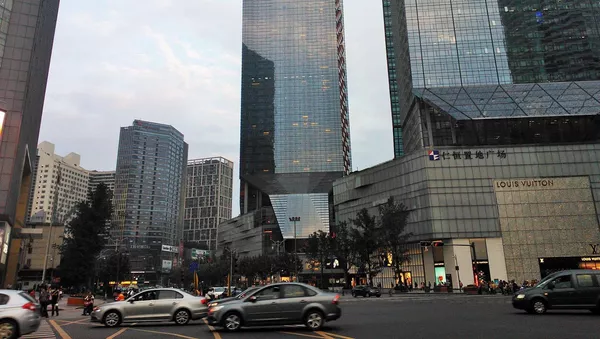 South Renmin Road, Chengdu - 俄羅斯衛星通訊社