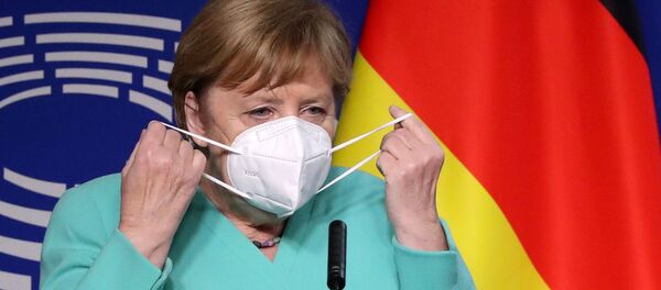 Ангела Меркель в маске - 俄罗斯卫星通讯社