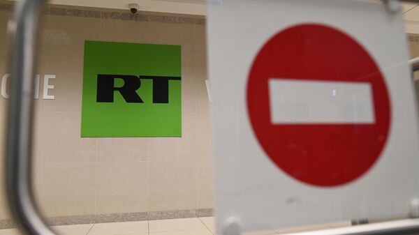 英国媒体监管机构OFCOM发布声明称，撤回RT电视台在英国的播放许可，此决定即刻生效 - 俄罗斯卫星通讯社
